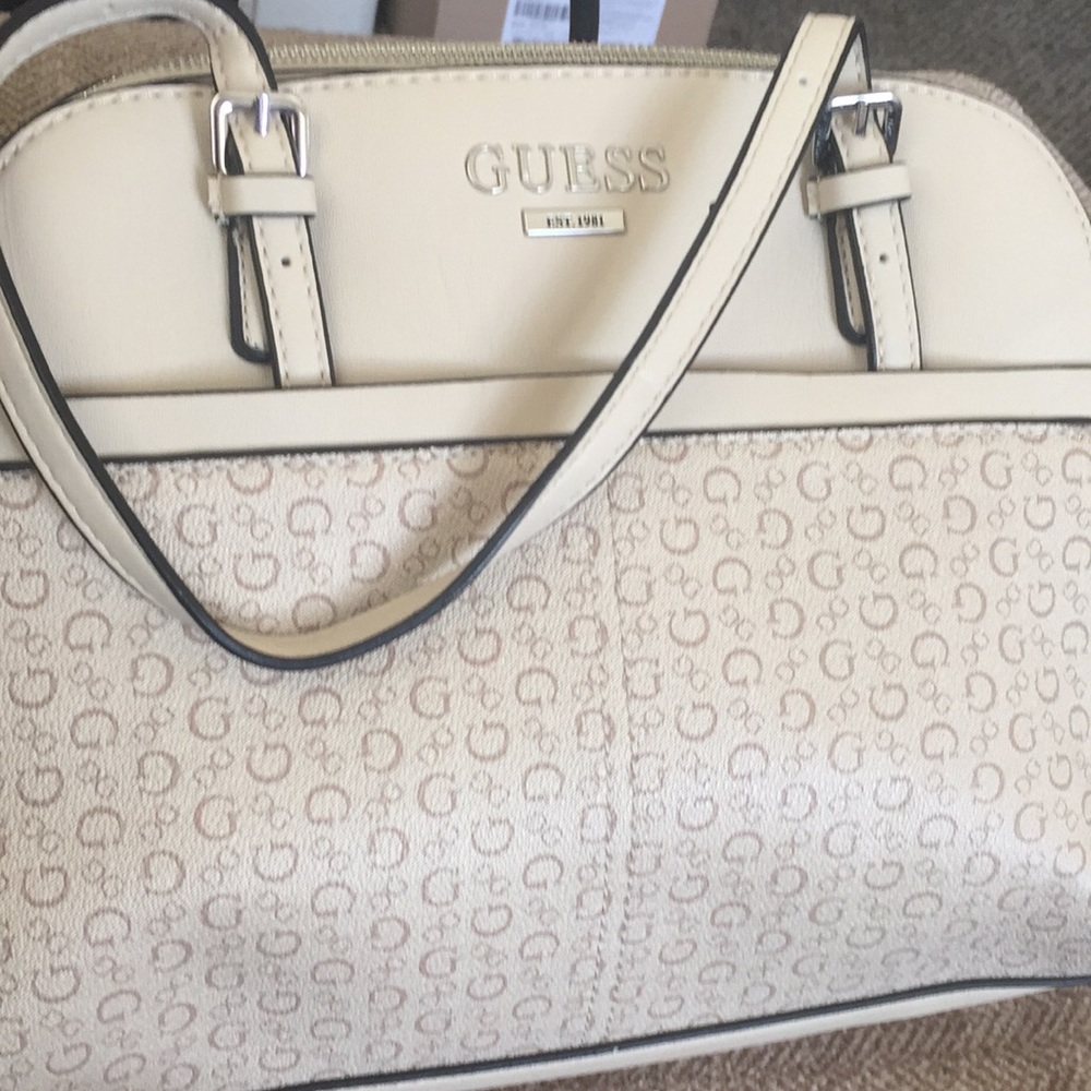 Guess purse